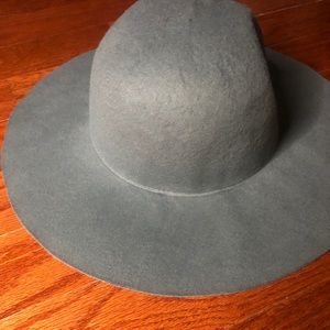 H&M| Women's Wool Felt Outback Hat | Grey